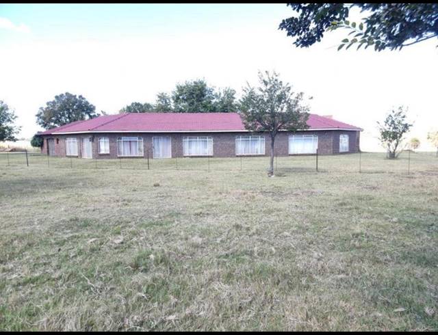FARM FOR SALE IN MULLERSRUST